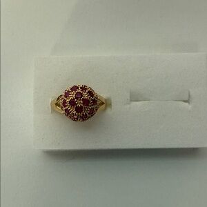 Elegant 14k Gold and Ruby Ring